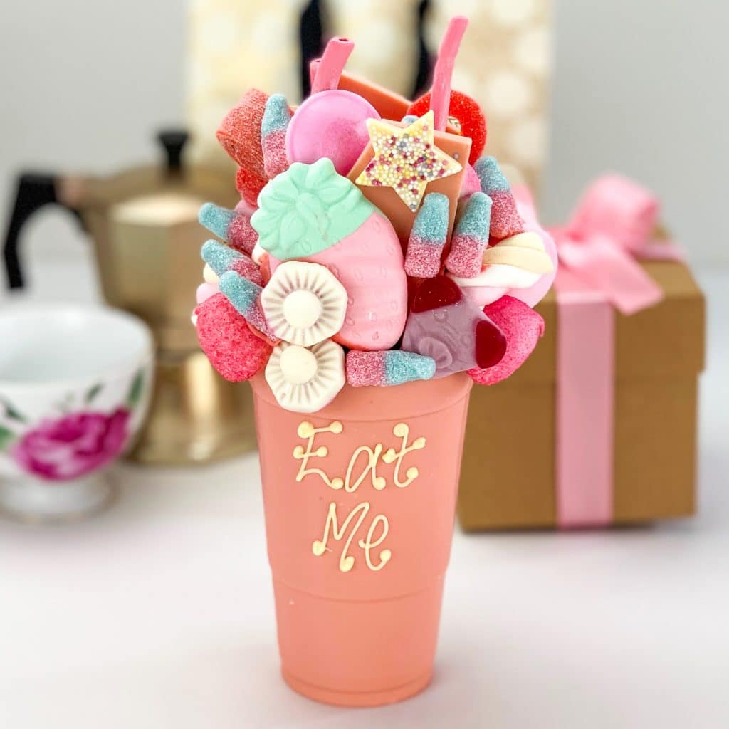 Pink Chocolate Smash Cup