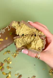 Viral Dubai Pistachio and Kunafa Chocolate Bar