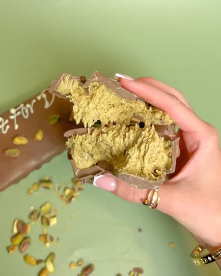 Viral Dubai Pistachio and Kunafa Chocolate Bar