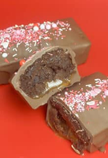 The Valentine's Sprinkles -Brownie And Caramel